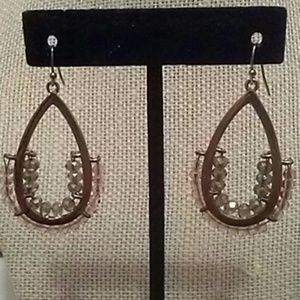 DANGLE HOOP EARRING